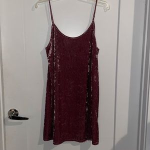 Crushed Velvet Soft Magenta Strappy Dress